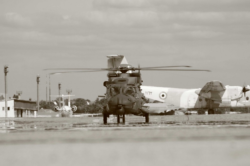 NH 90 rolling in park position