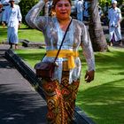 Ni Wayan Cotik with offerings on her head