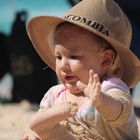 Niña en la playa