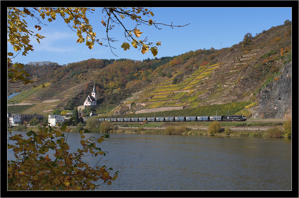 NIAG Kohlezug an der Mosel