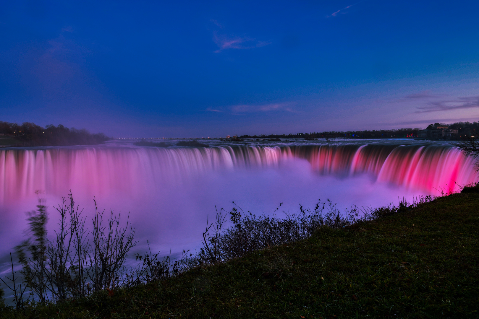 Niagara am Abend