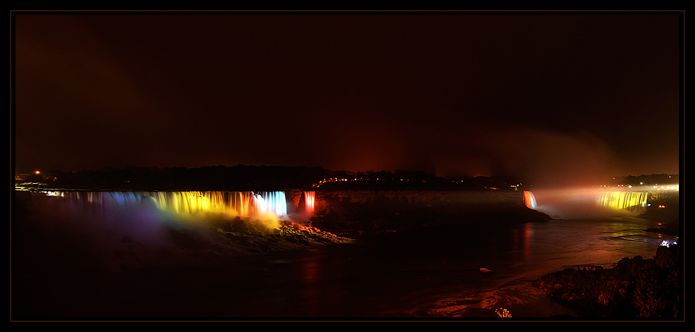 Niagara bei Nacht 2