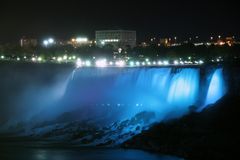 Niagara Fälle bei Nacht