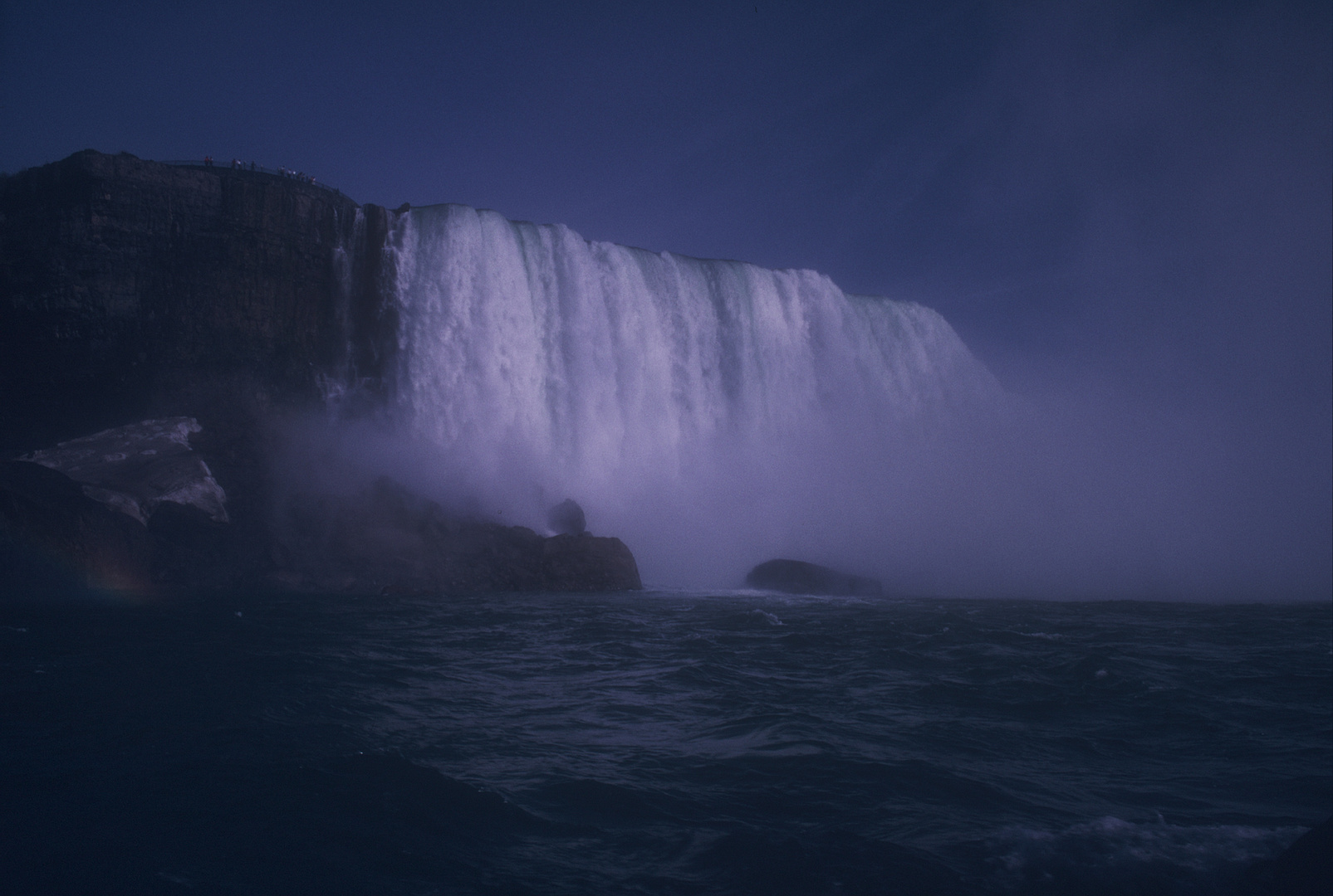 NIAGARA FALL AUF DER USA SEITE