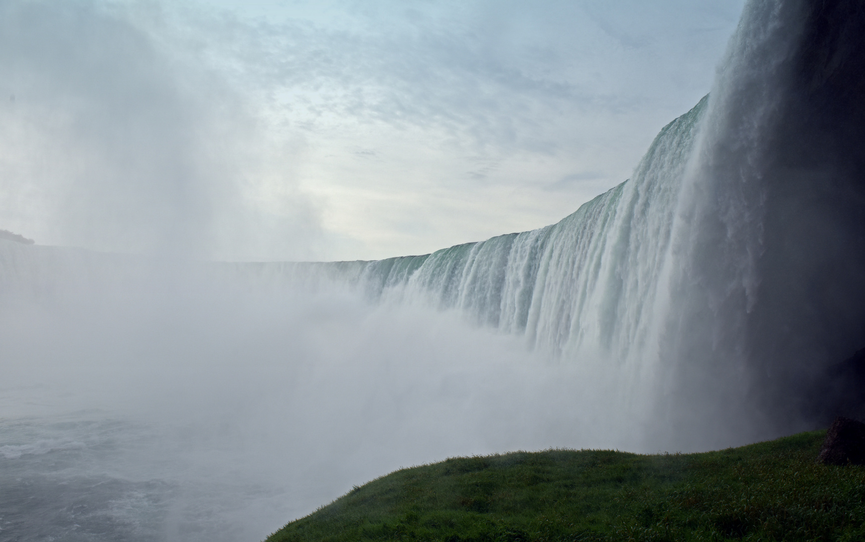 "Niagara Falls"