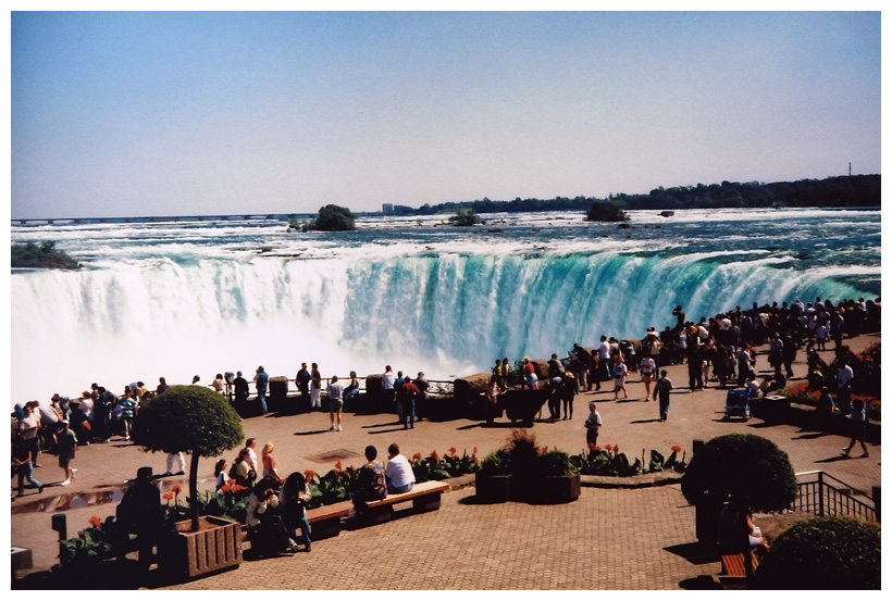 Niagara Falls (1996)
