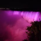 Niagara Falls in der Nacht