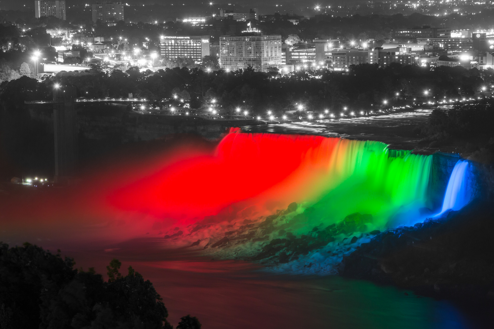 Niagara illuminated