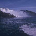 NIAGARAFALL AUF DER SEITE DER USA