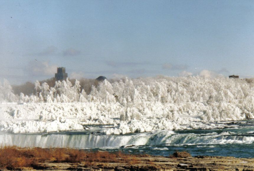 Niagra Falls December 1999