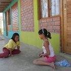 Niñas jugando al jass