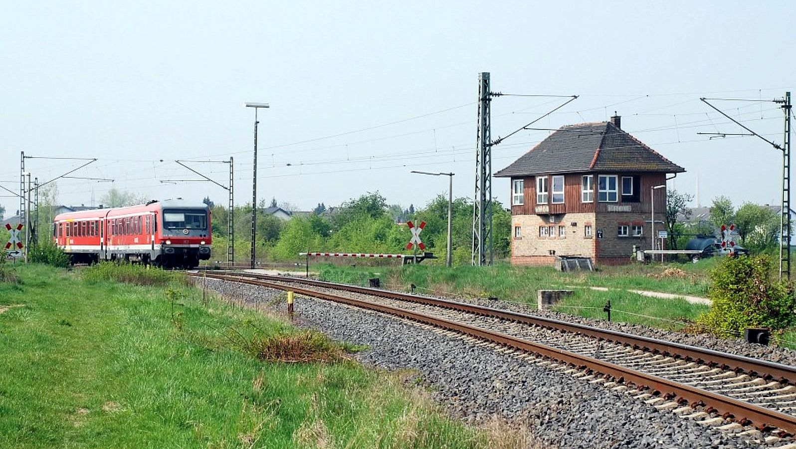 Nibelungenbahn bei Hofheim-Ried im Jahre 2011