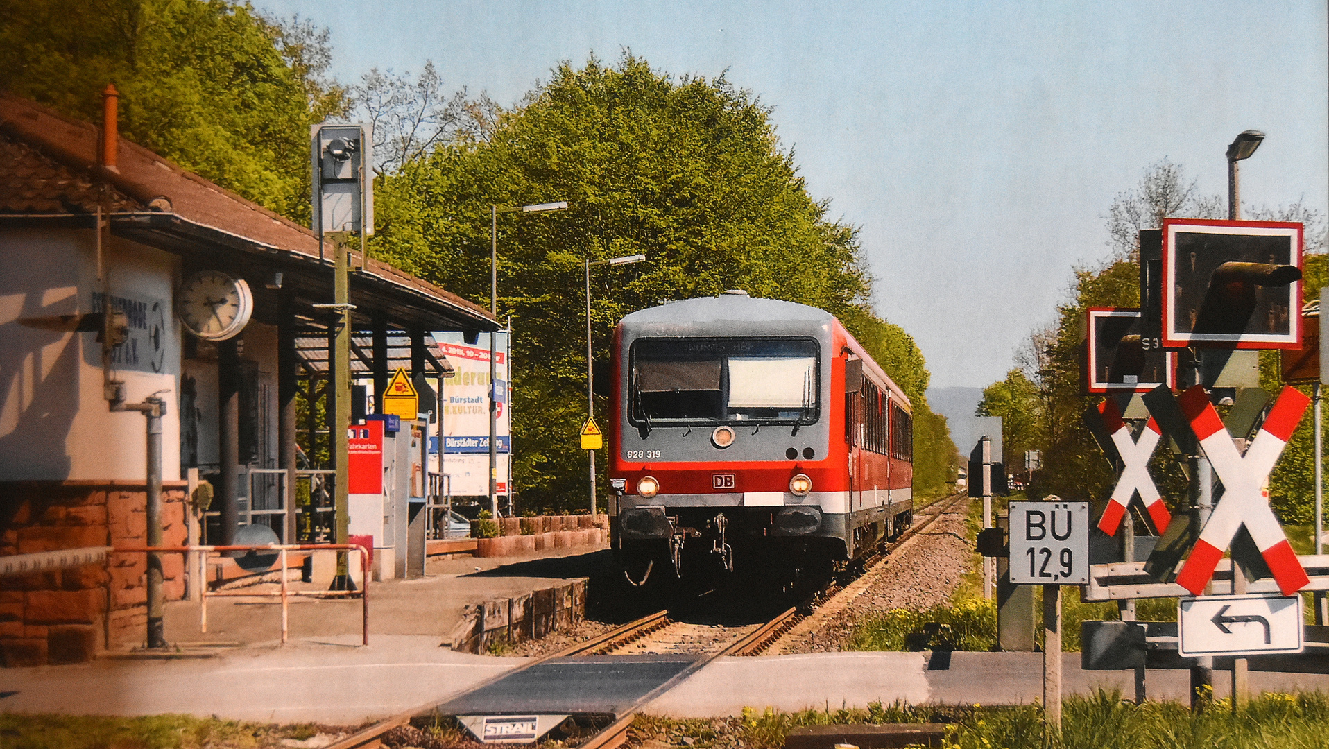 Nibelungenbahn im Bf Riedrode 2011