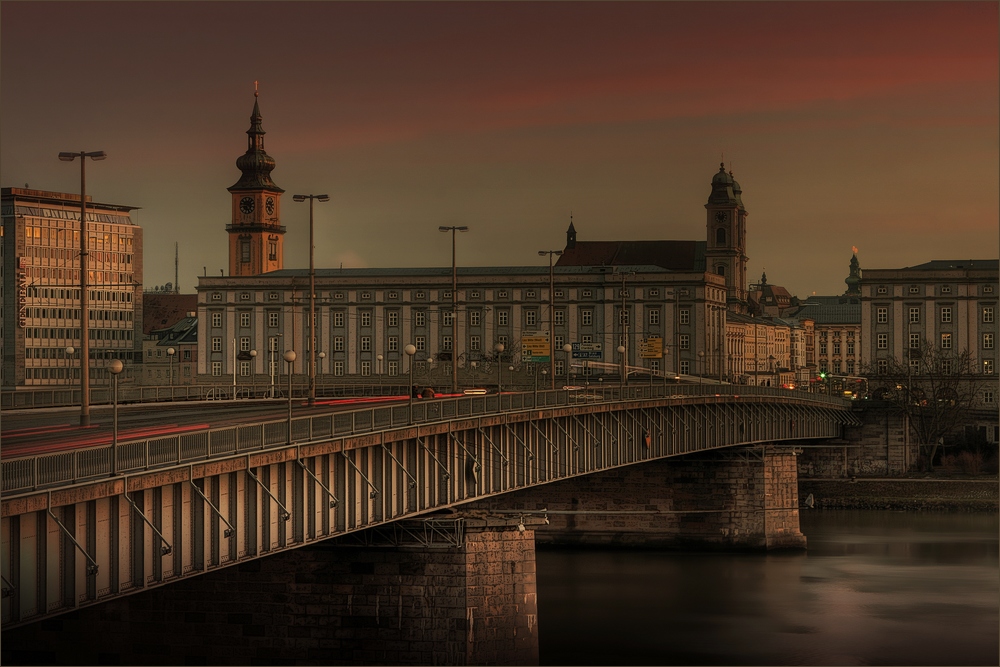 Nibelungenbrücke