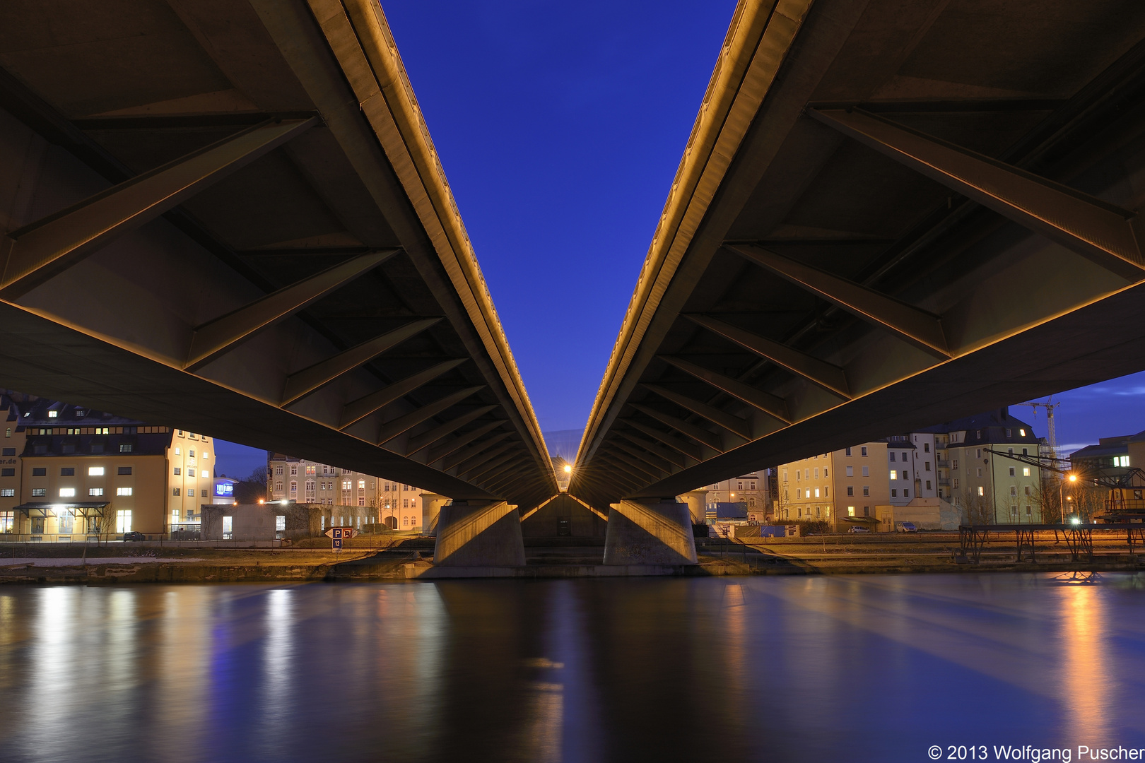 Nibelungenbrücke in Regensburg 01