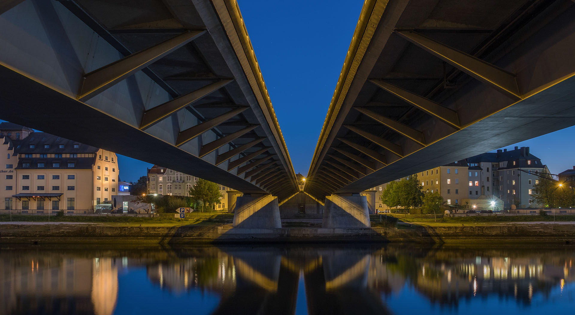 Nibelungenbrücke in Regensburg