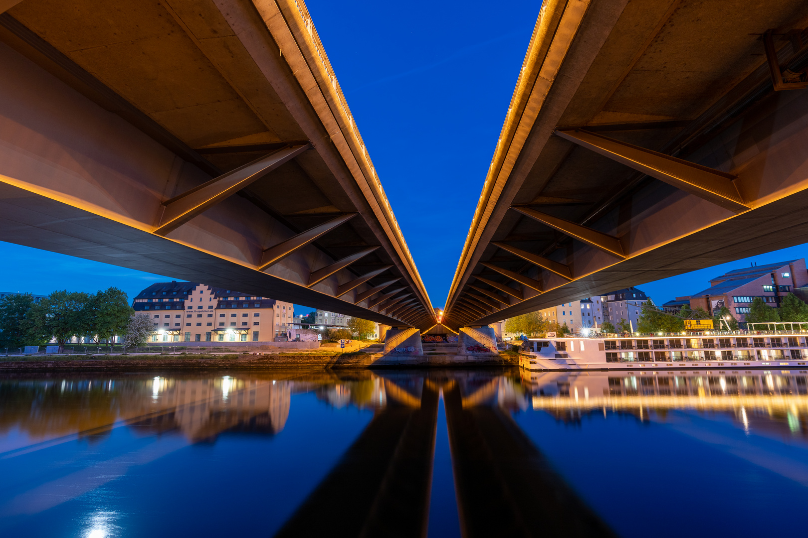 Nibelungenbrücke Regensburg