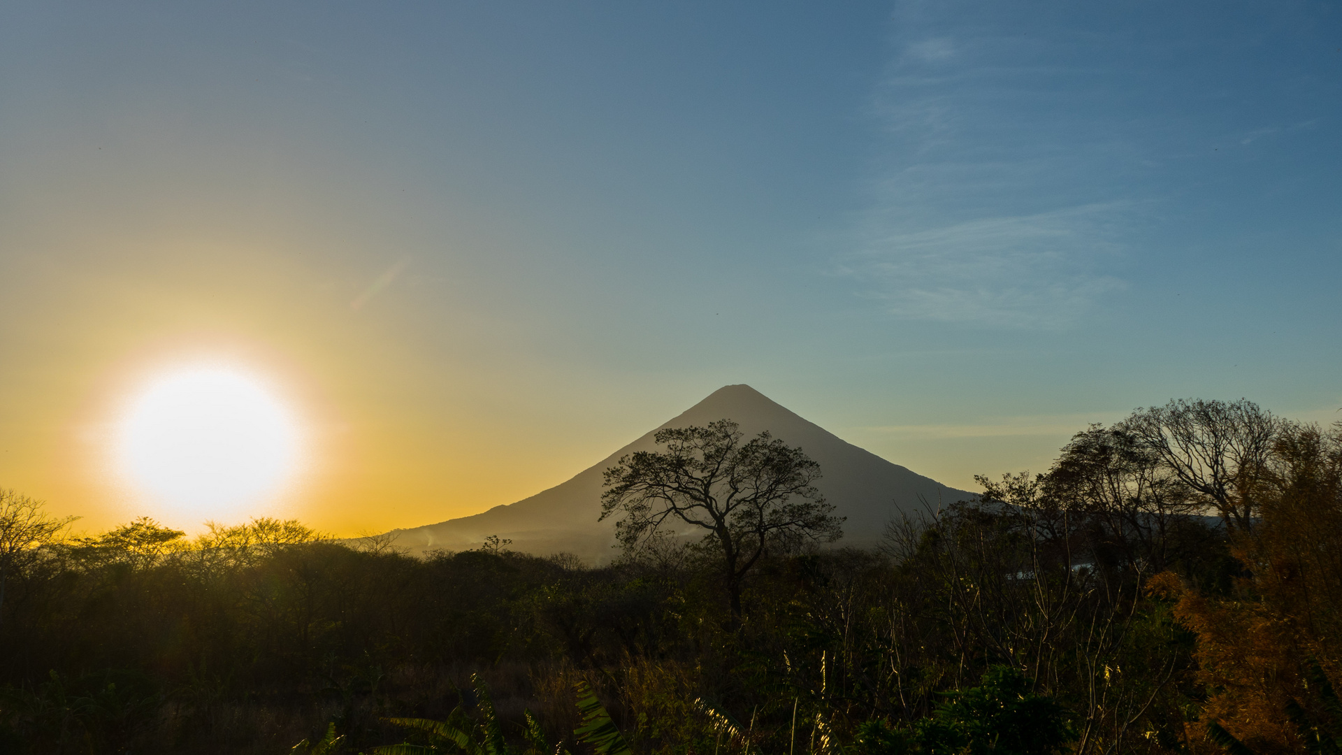 Nicaragua Sonnenuntergang Vulkan