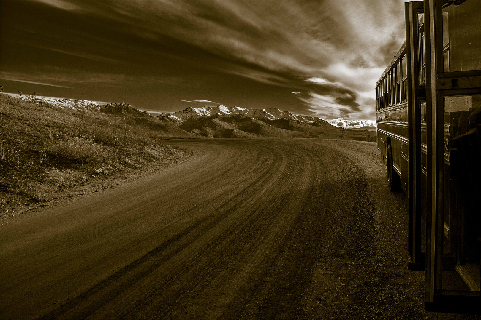 ... nice Bus Stop in Denali NP