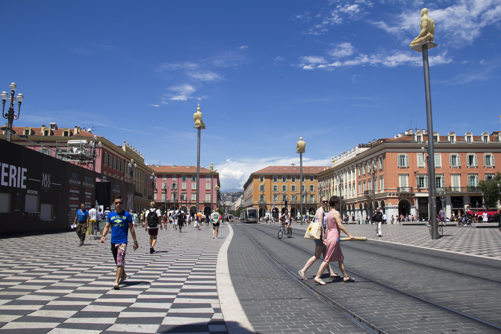 Nice Place Massena / Atelier Retouches 10 - 2016