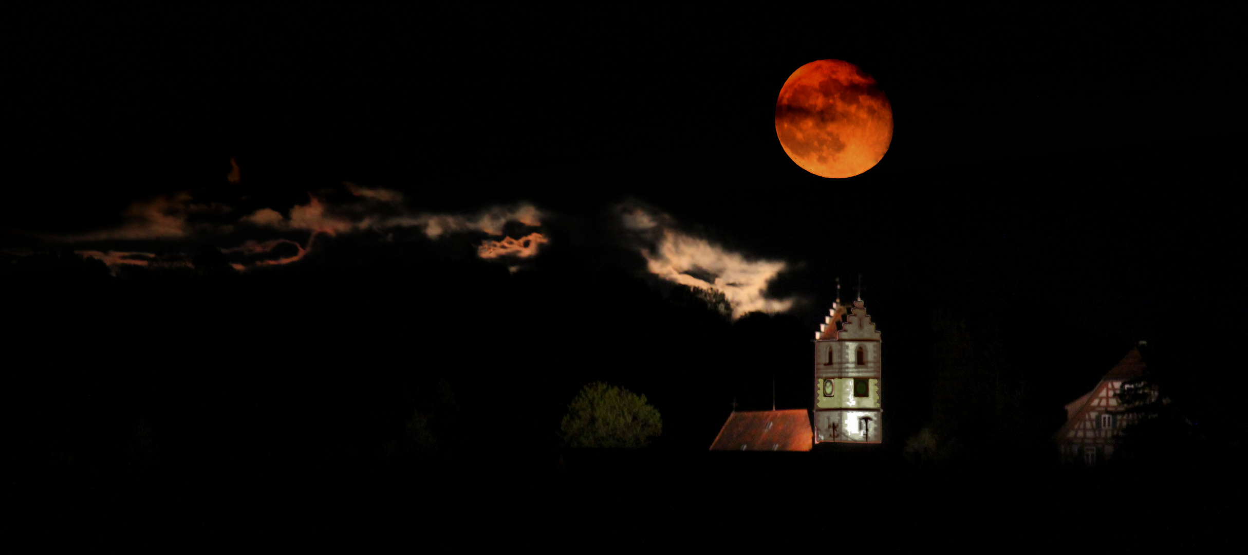 nicht mehr ganz Voll.....mond