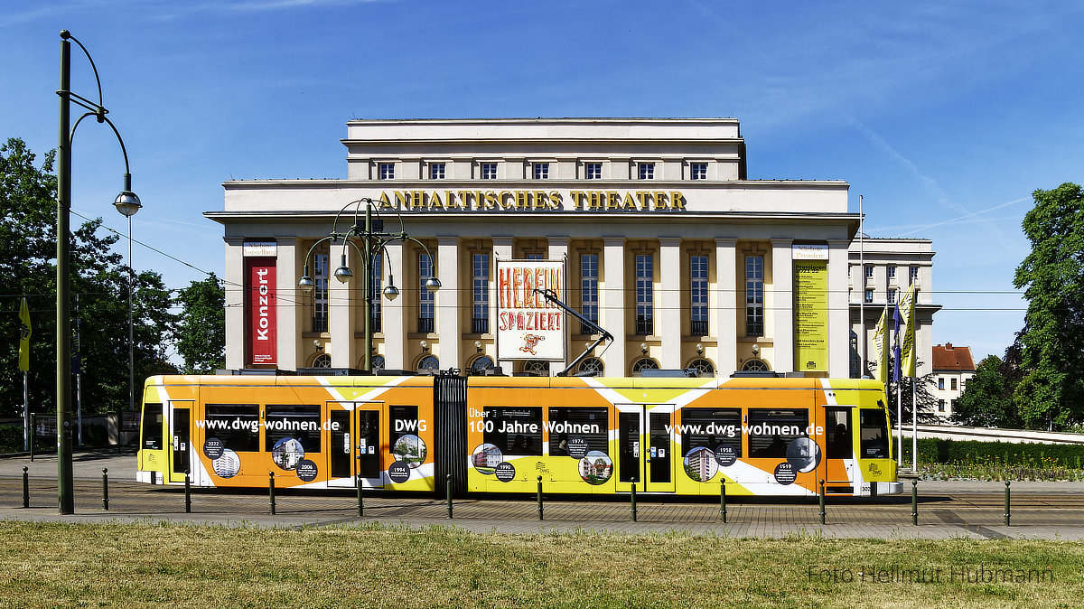 NICHT WEGEN DER TRAM - ANHALTISCHES THEATER