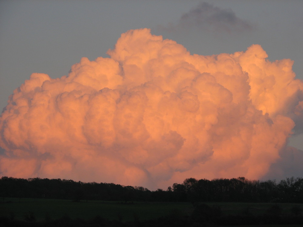 nicht Wolkenlos