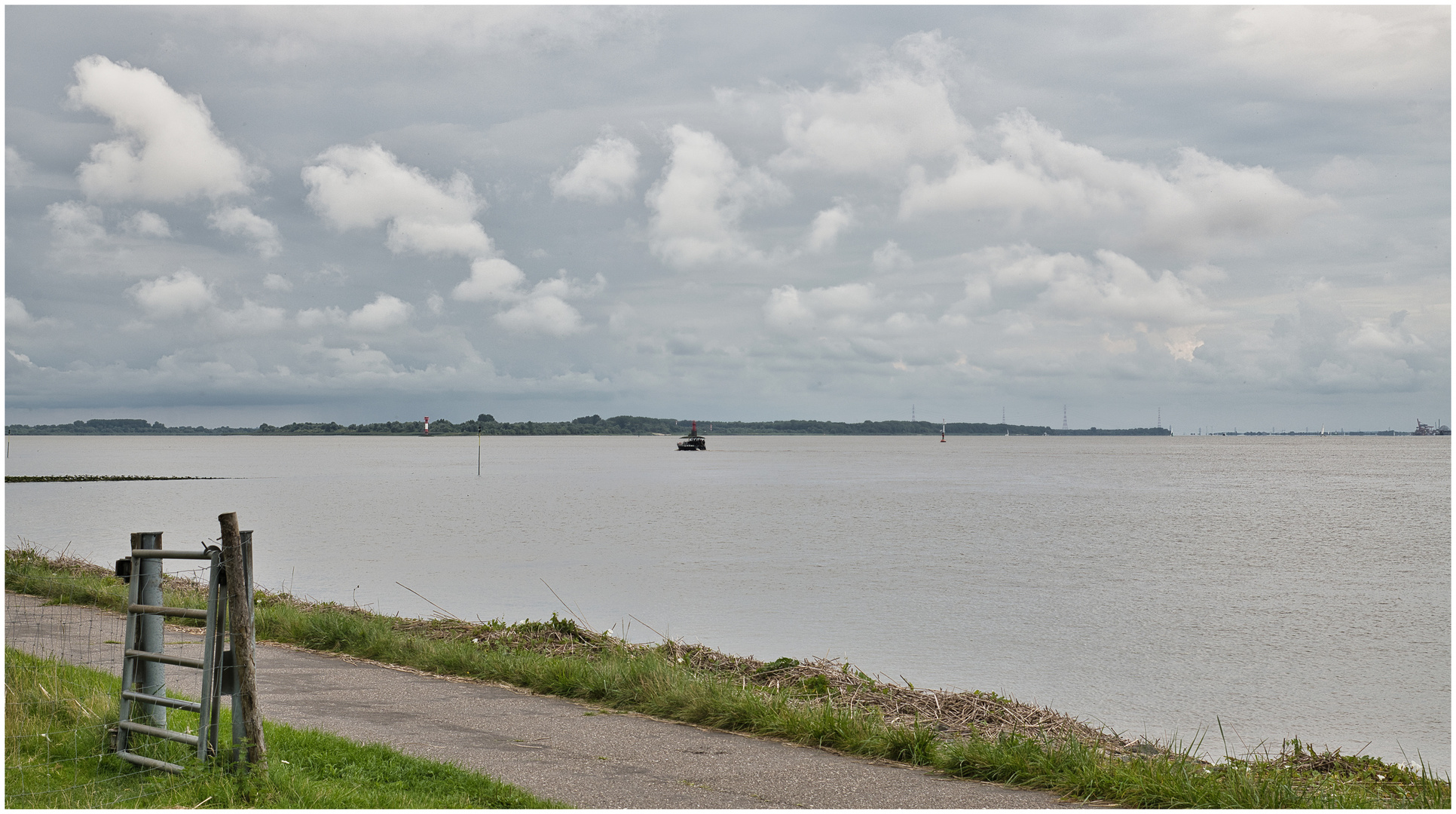 nichts los auf der Elbe