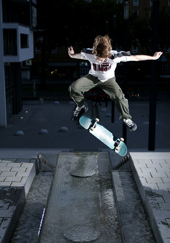 nico kickflip