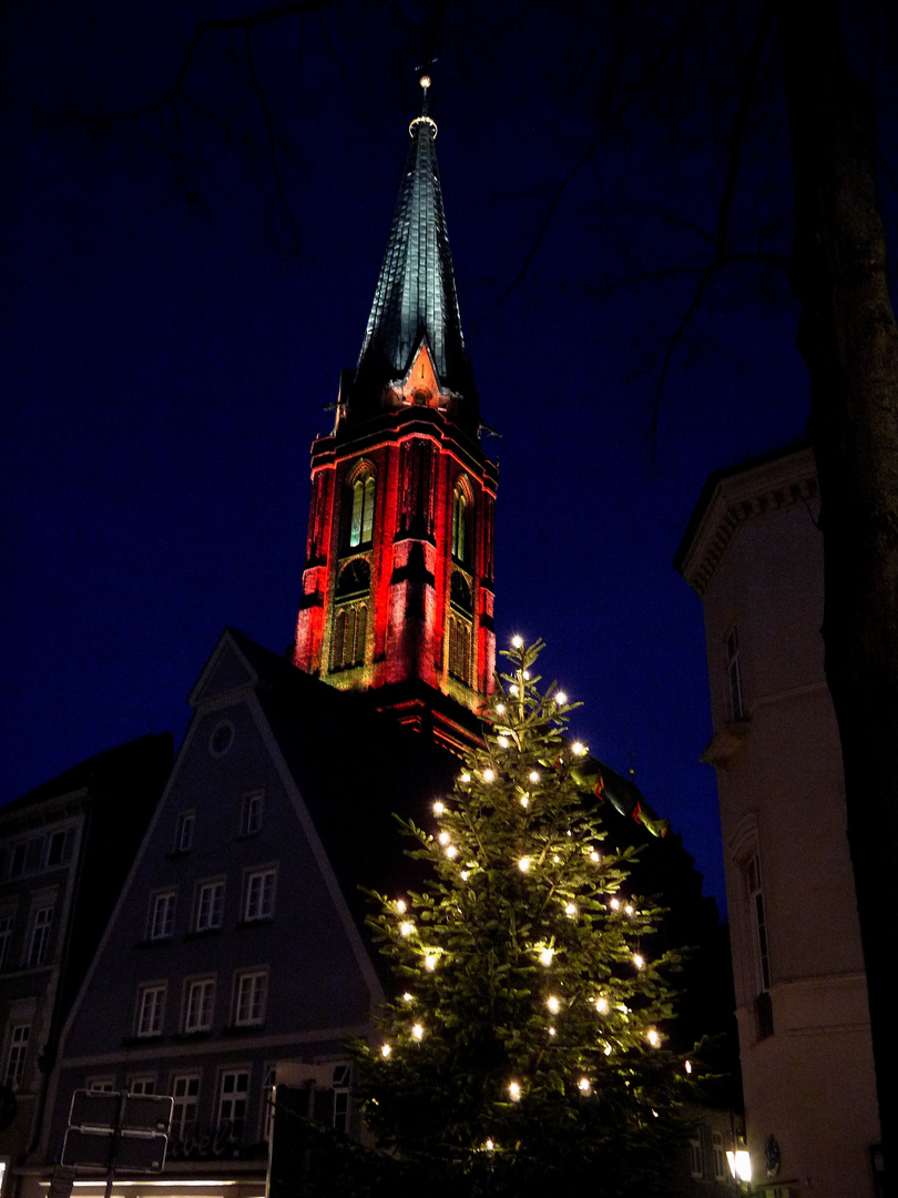 Nicolai Kirche im Weihnachtslicht!