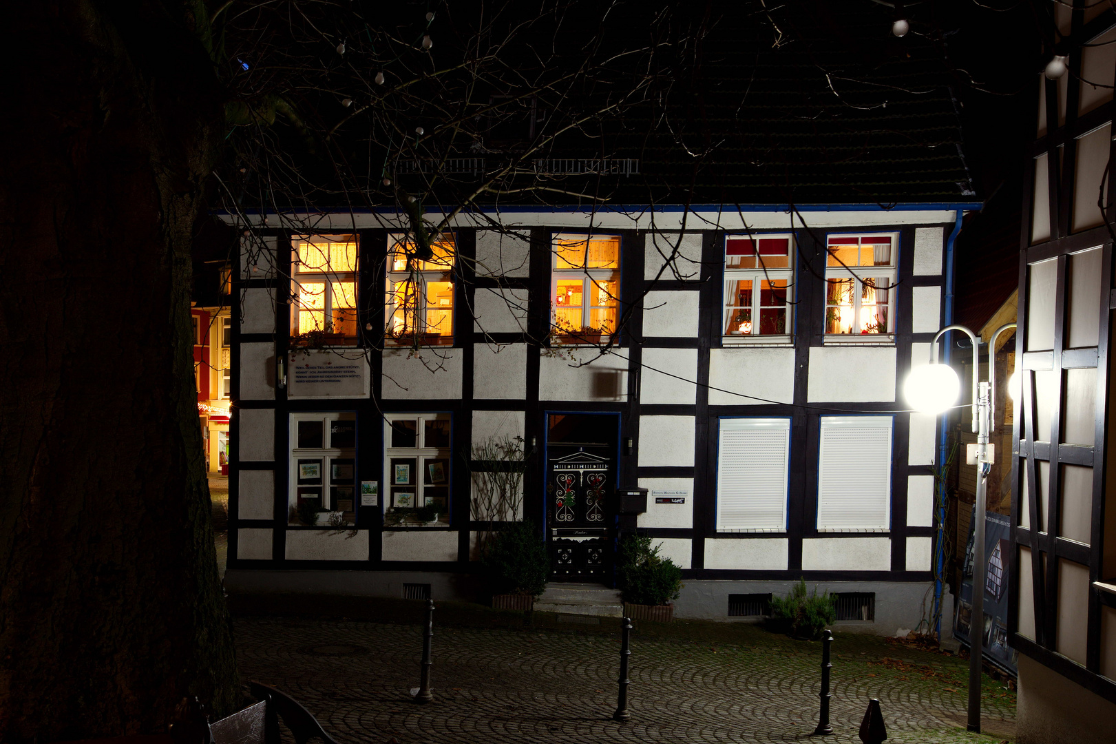 Nicolaiviertel bei Nacht - Galerie Buhre