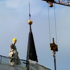 nie ohne Helm auf der Baustelle