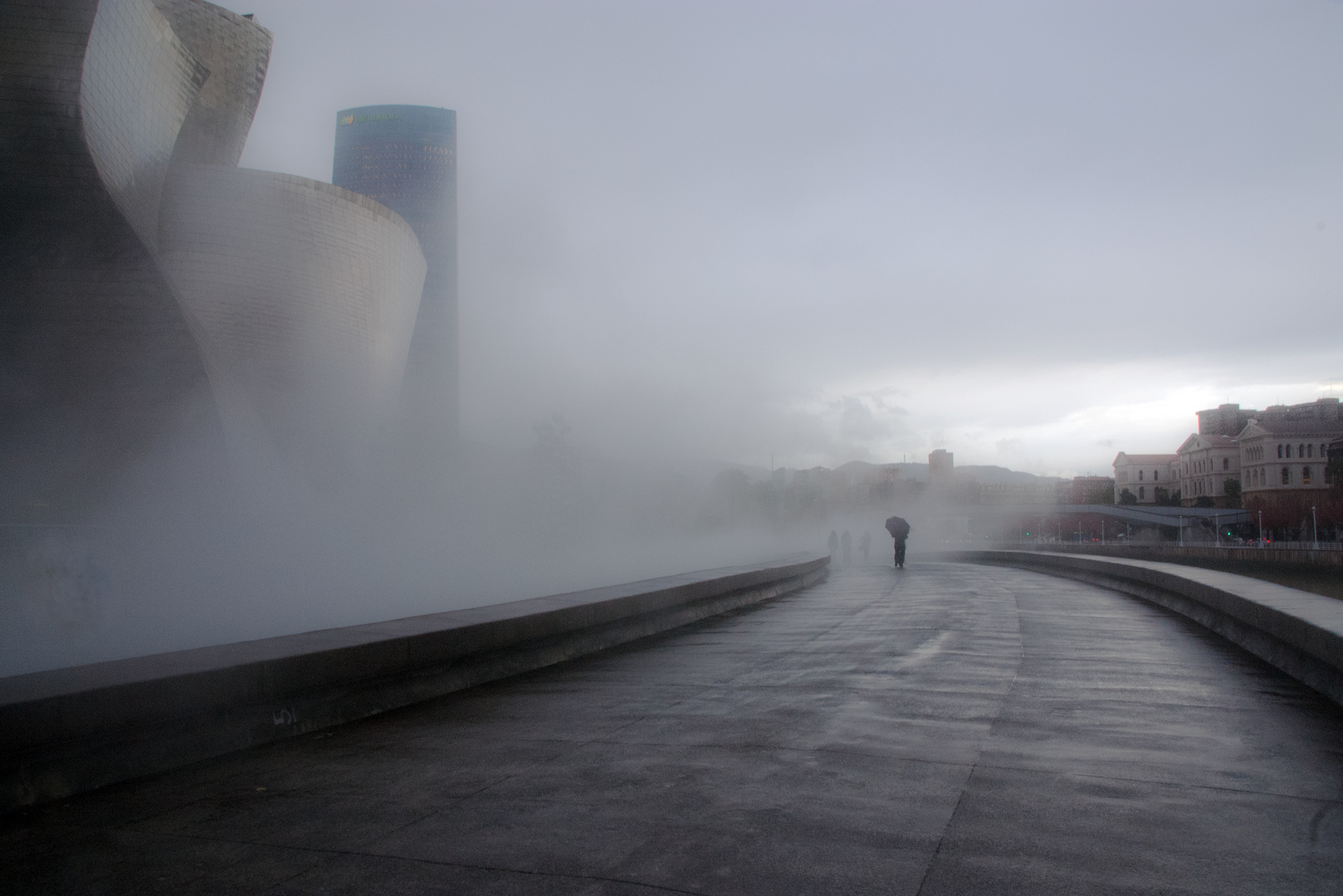 Niebla en el Guggenheim: Para Manolo Torres