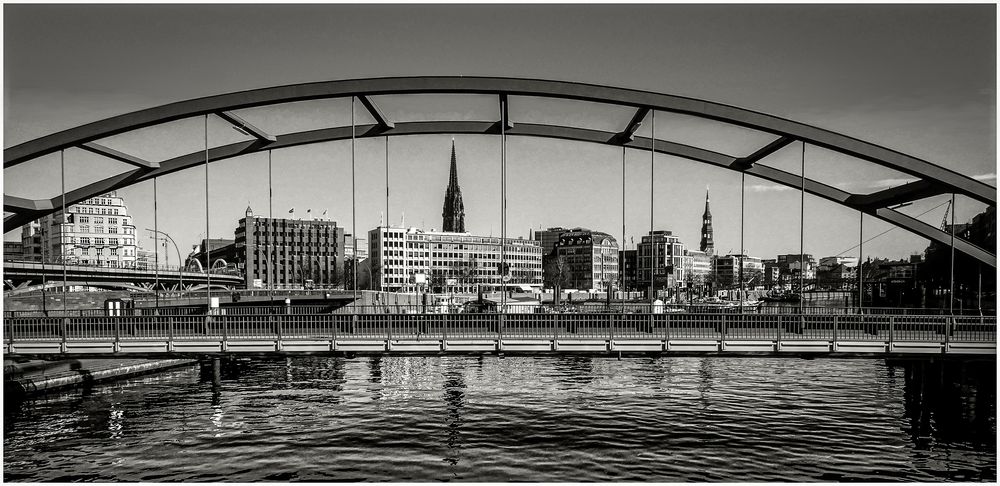 Niederbaumbrücke 3 sw