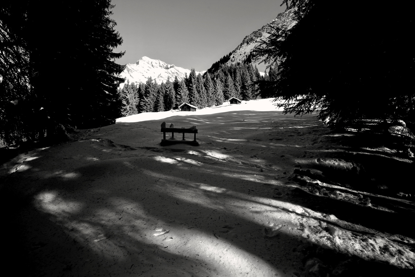 Niederchäsern, Maderanertal