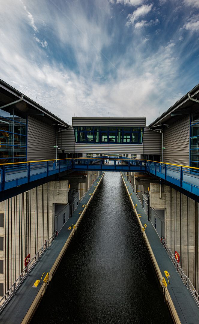 Niederfinow Schiffshebewerk Oderkanal                  