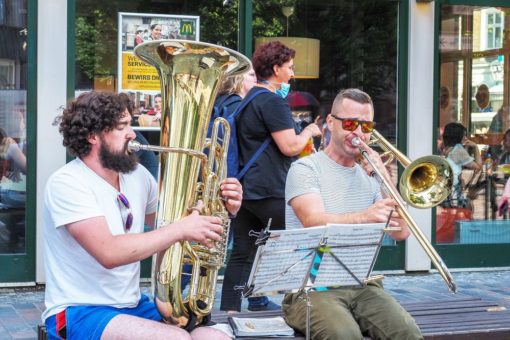 Niederfrequenz Duo zu Gast in Rostock