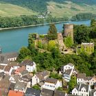 Niederheimbach mit Burg Heimburg