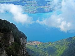 Niederhorn/ CH (09.06.2018) Blick auf den Thunersee.