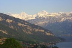 Niederhorn-Eiger-Mönch-Jungfrau