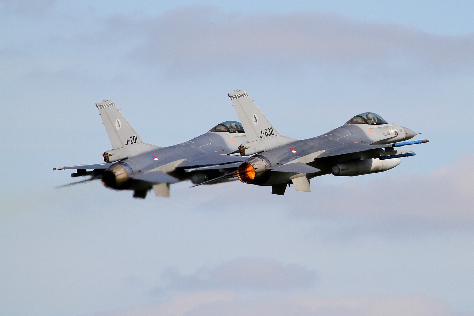 Niederländische F-16 "Fighting Falcons"