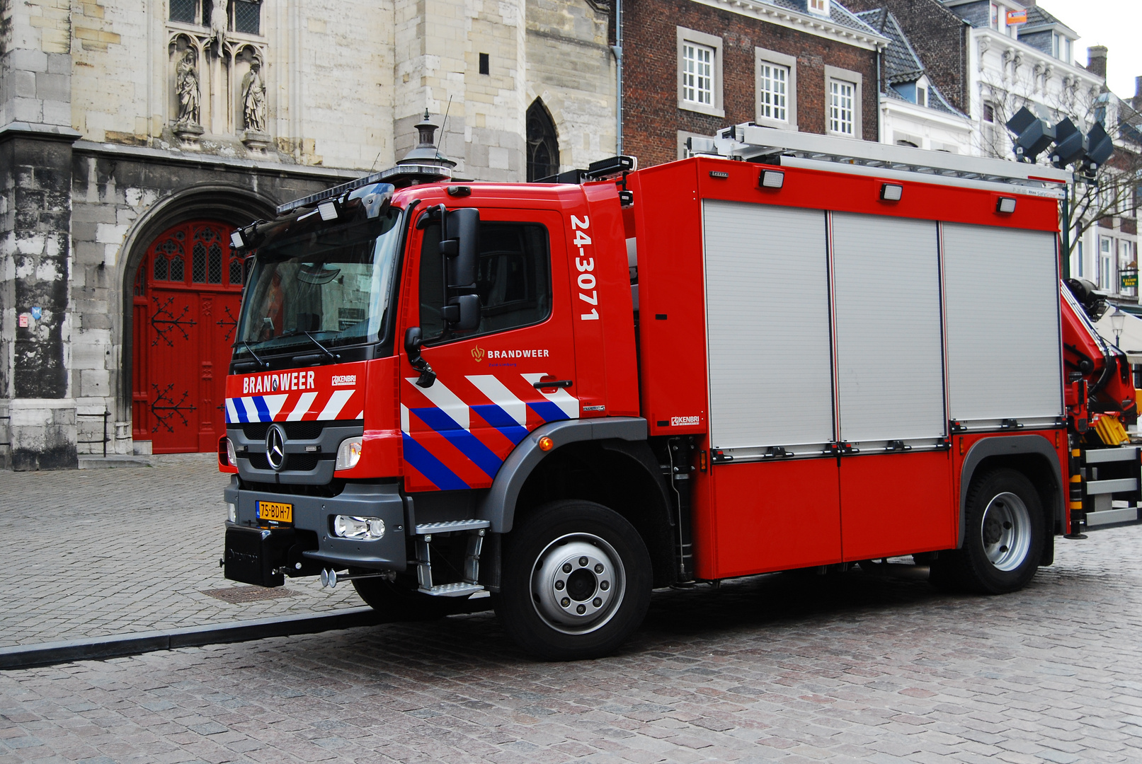 Niederländisches Feuerwehrauto Foto & Bild | autos & zweiräder