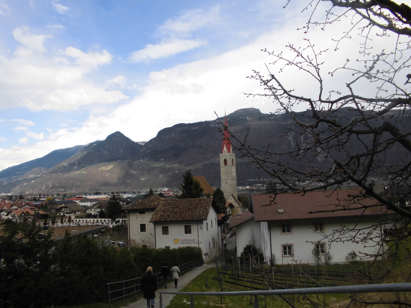 Niederlana/Südtirol am Ostersonntag