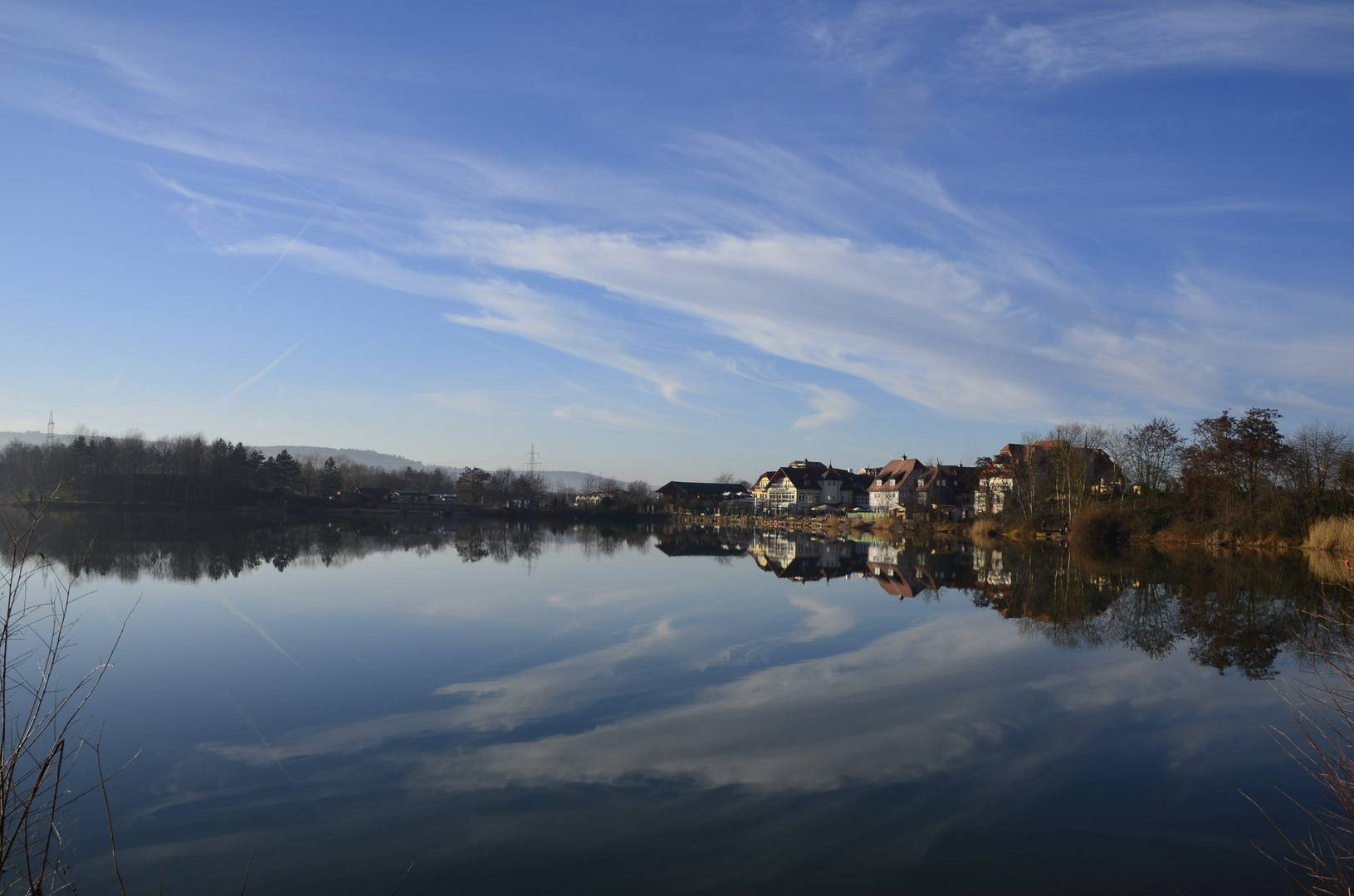 - Niedernberger See-