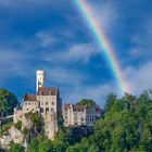 #niederrheinfoto | Schloss Lichtenstein mit Regenbogen - Burgenromantik am Albtrauf