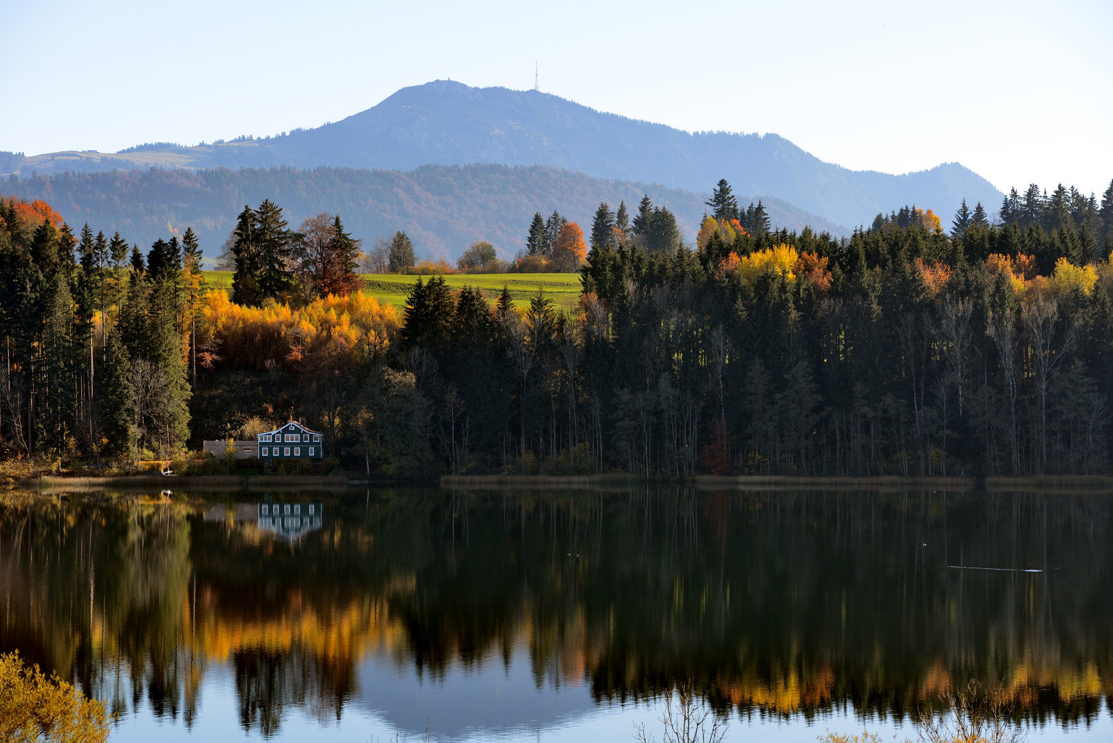 Niedersonthofener See im Herbst
