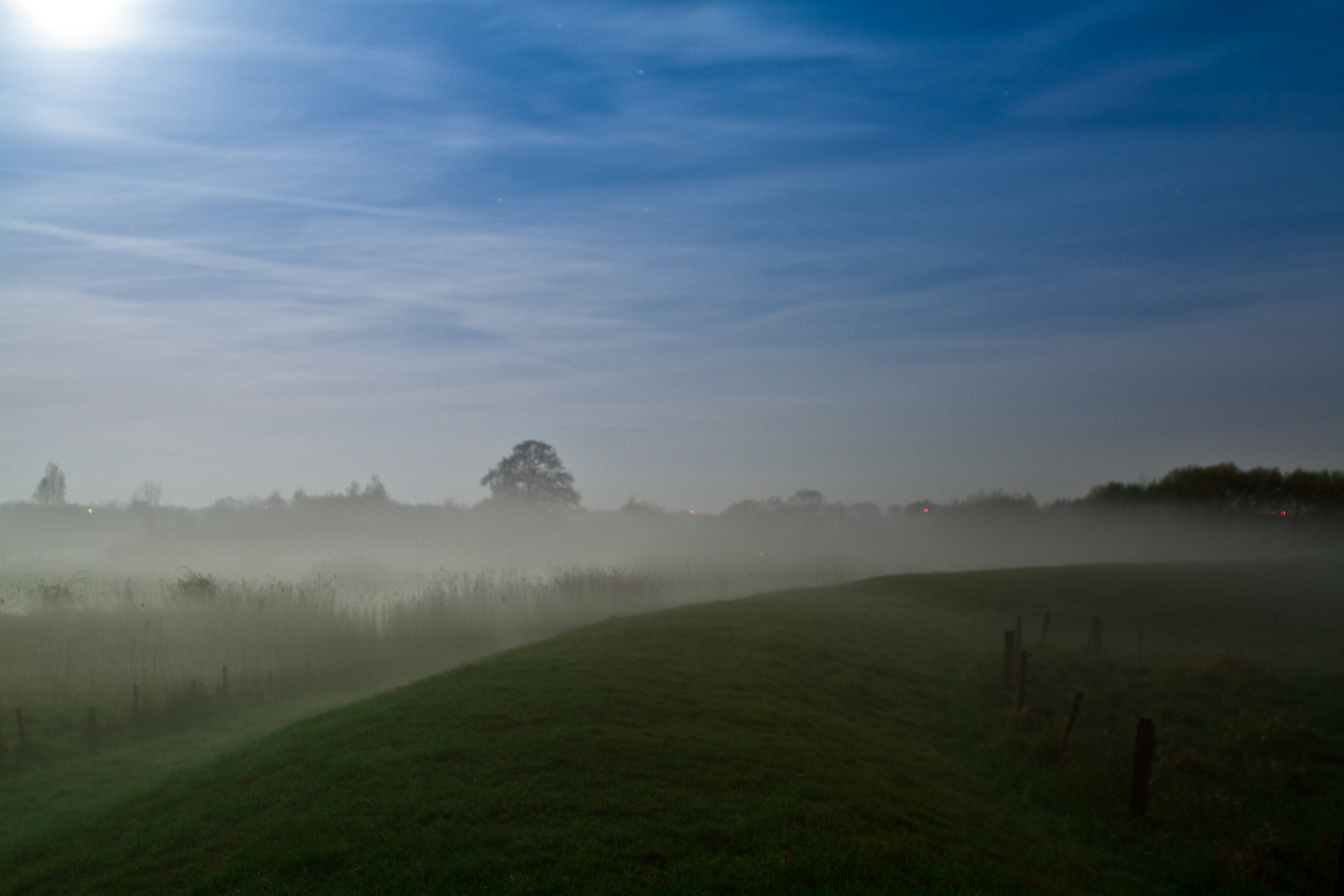 Niedervieland by night