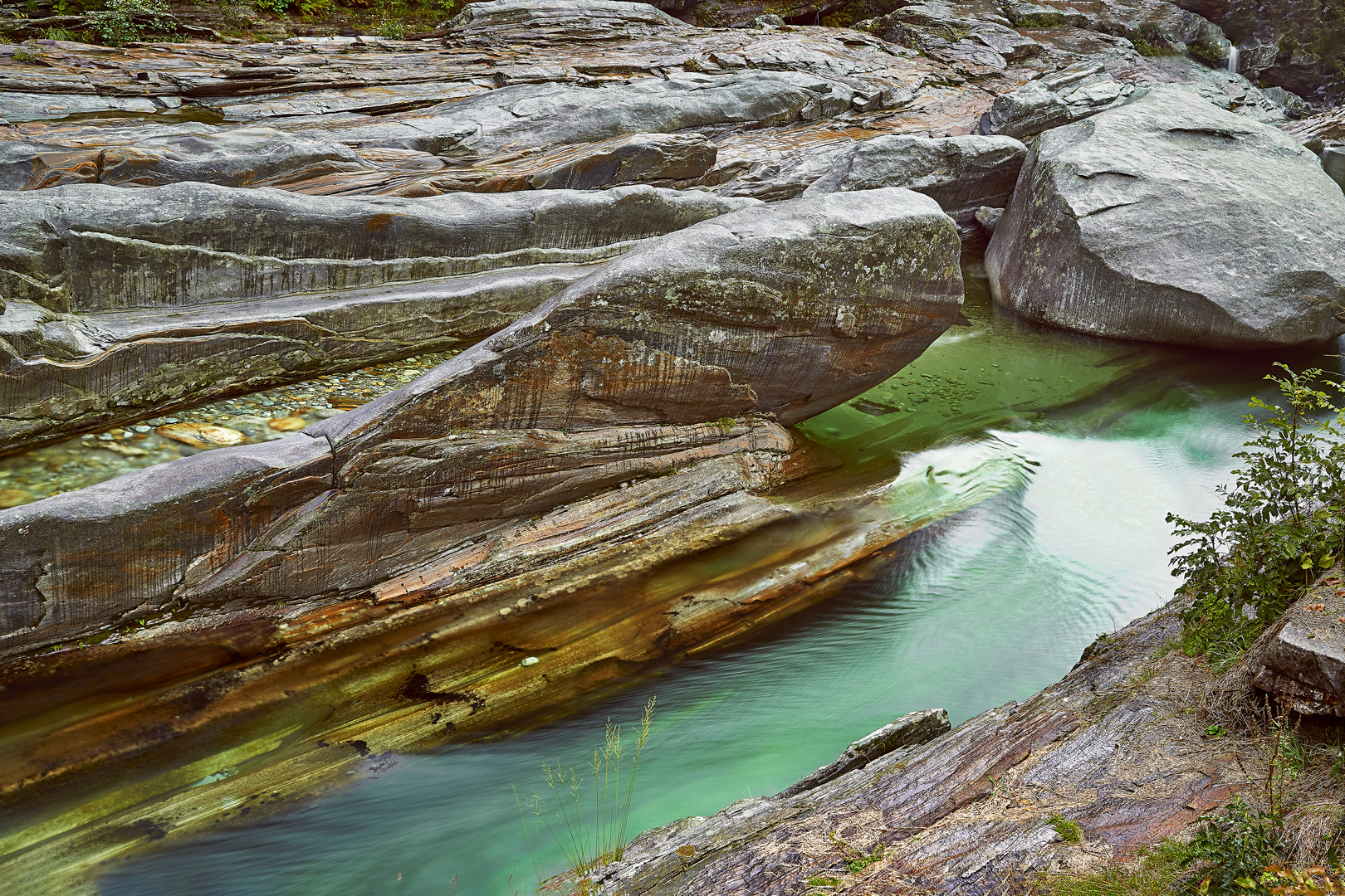 Niedrigwasser im Verzasca-Tal/Tessin/Ch