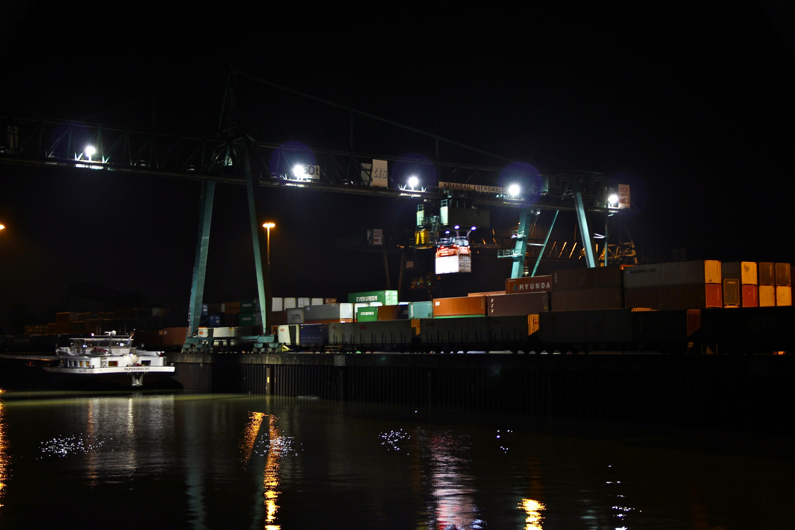 Niehler Hafen / Köln bei Nacht