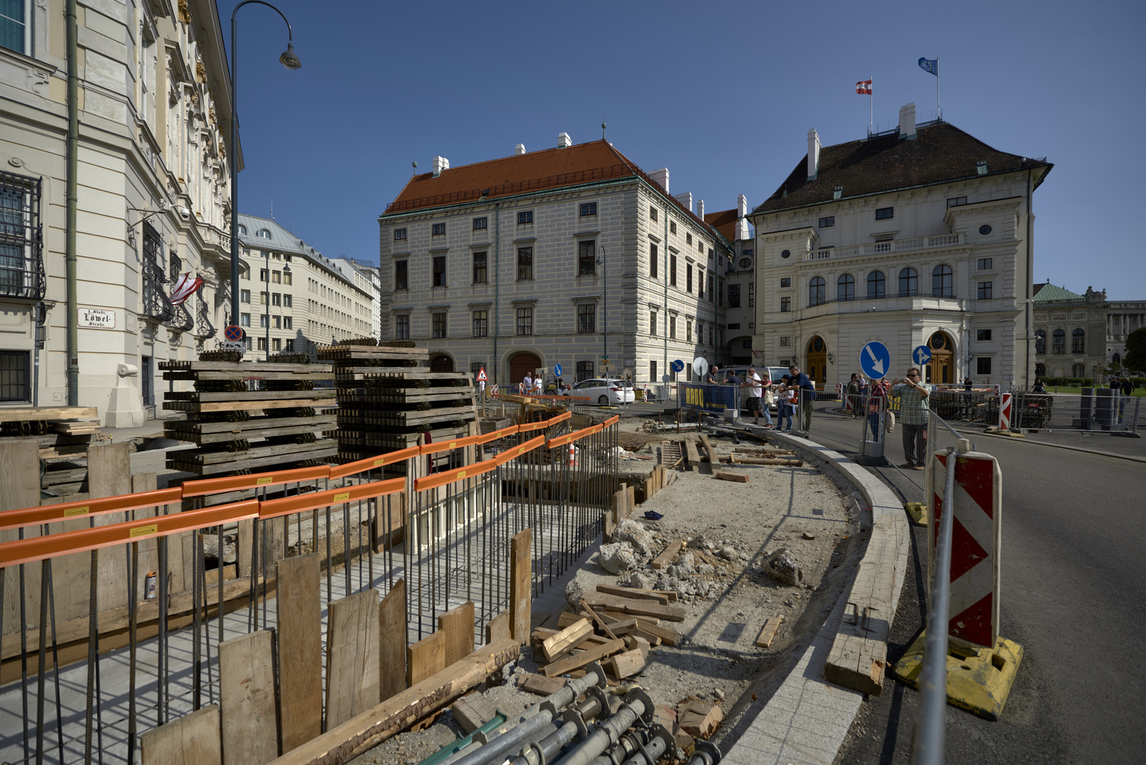 "Niemand hat die Absicht, eine Mauer zu errichten."